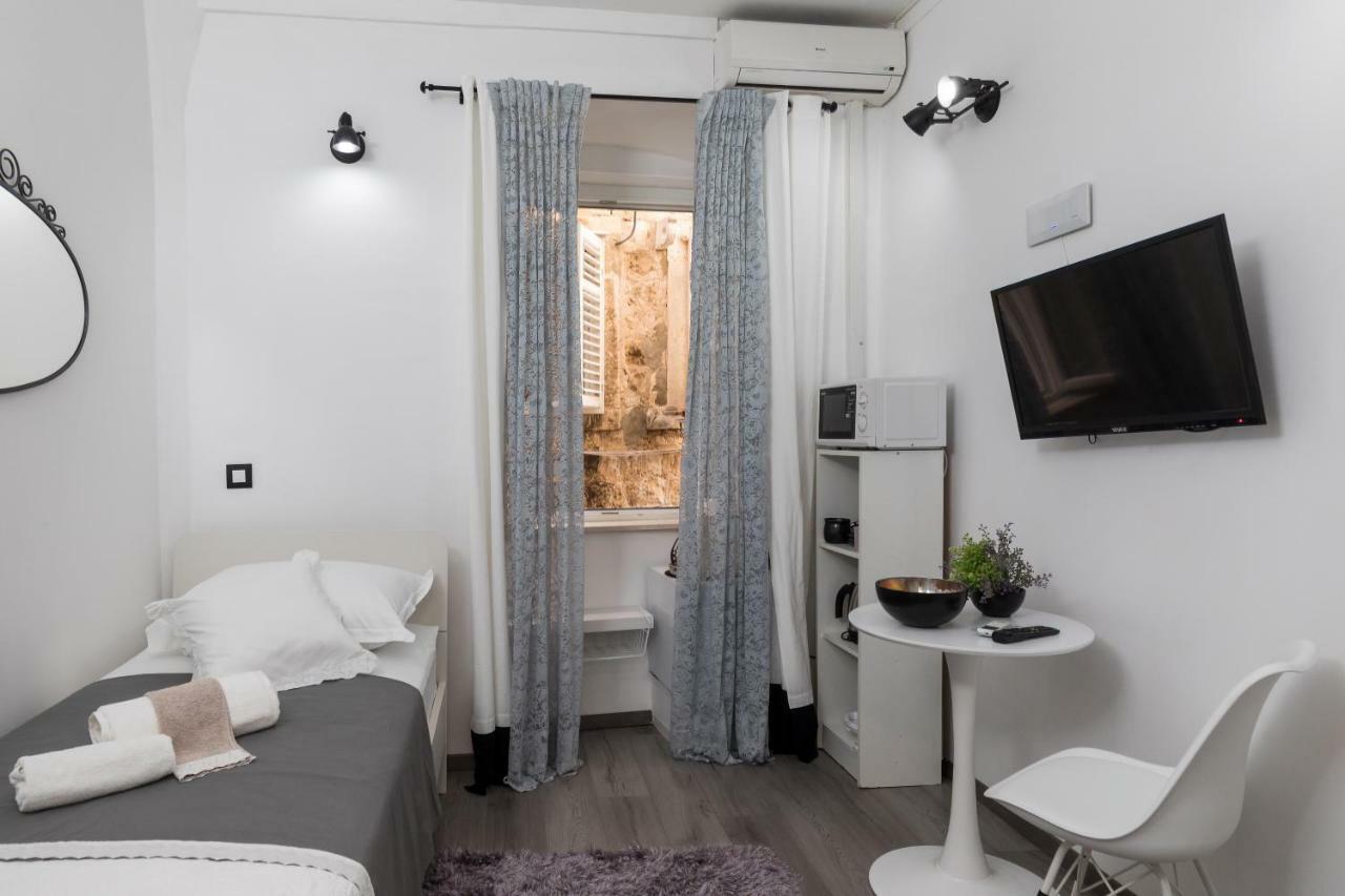Guest House Tomasi One Ντουμπρόβνικ Εξωτερικό φωτογραφία